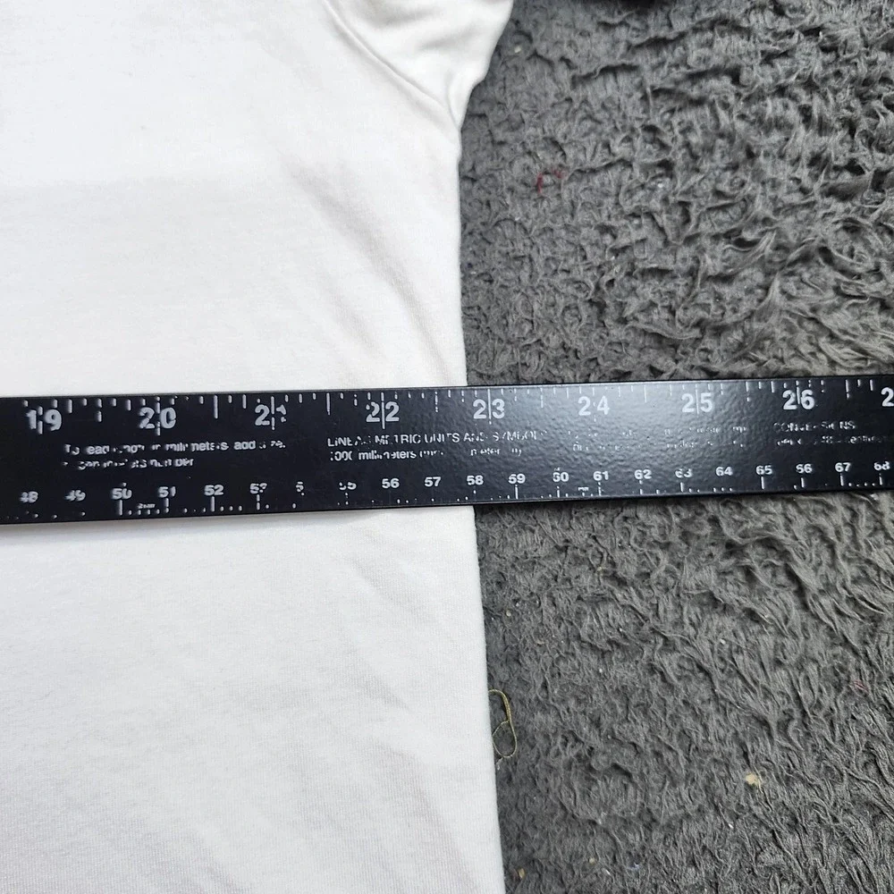 Robin's Jean Shirt Mens XL White Bats Wings Graphic Tee Gothic Horror Halloween - Picture 6 of 9